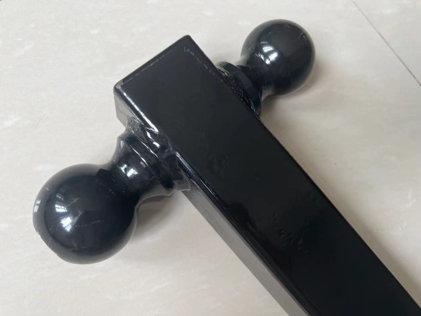 Doble soporte de bola negra  