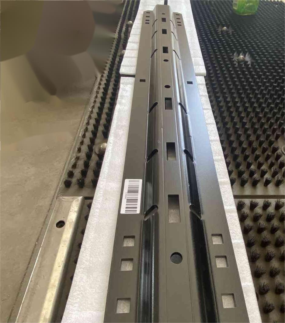 Fifth Wheel base rails 