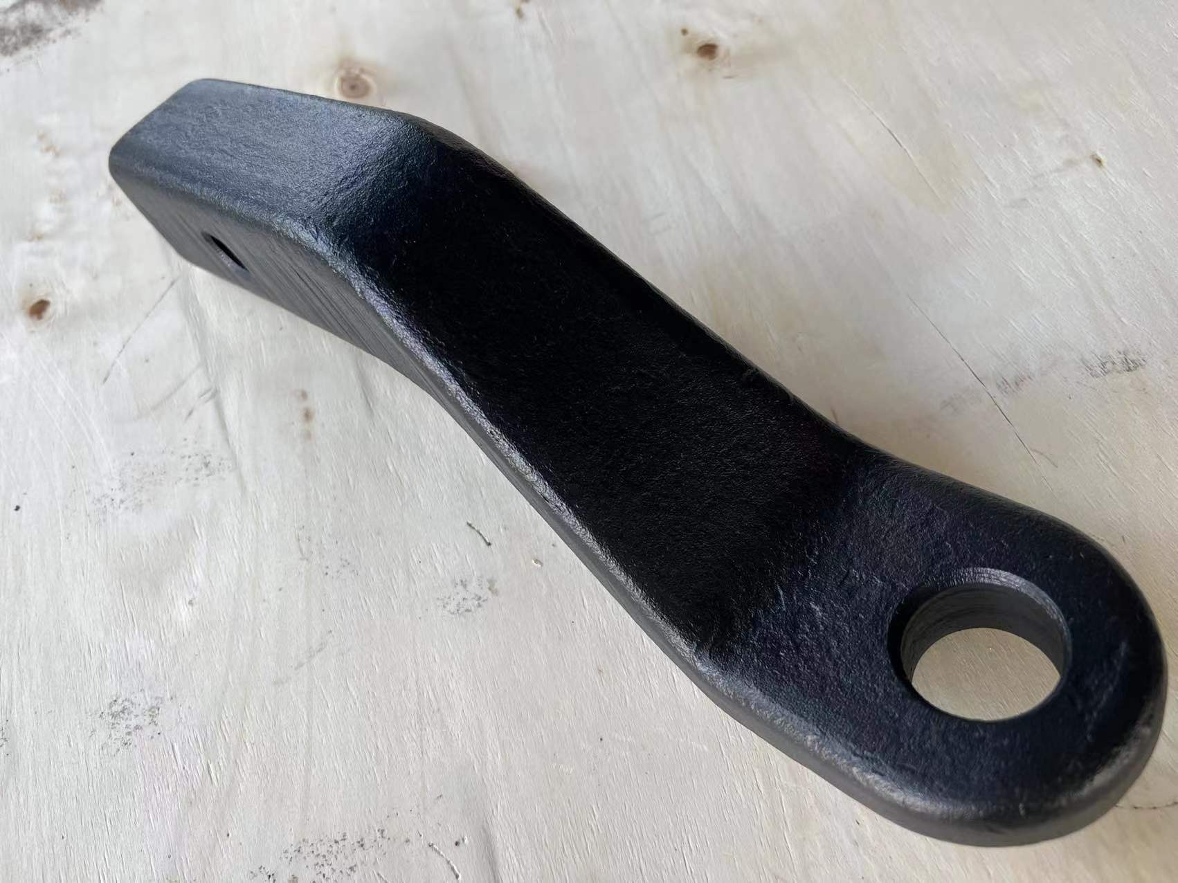 Montura de bola sólida forjada con caída de 4"